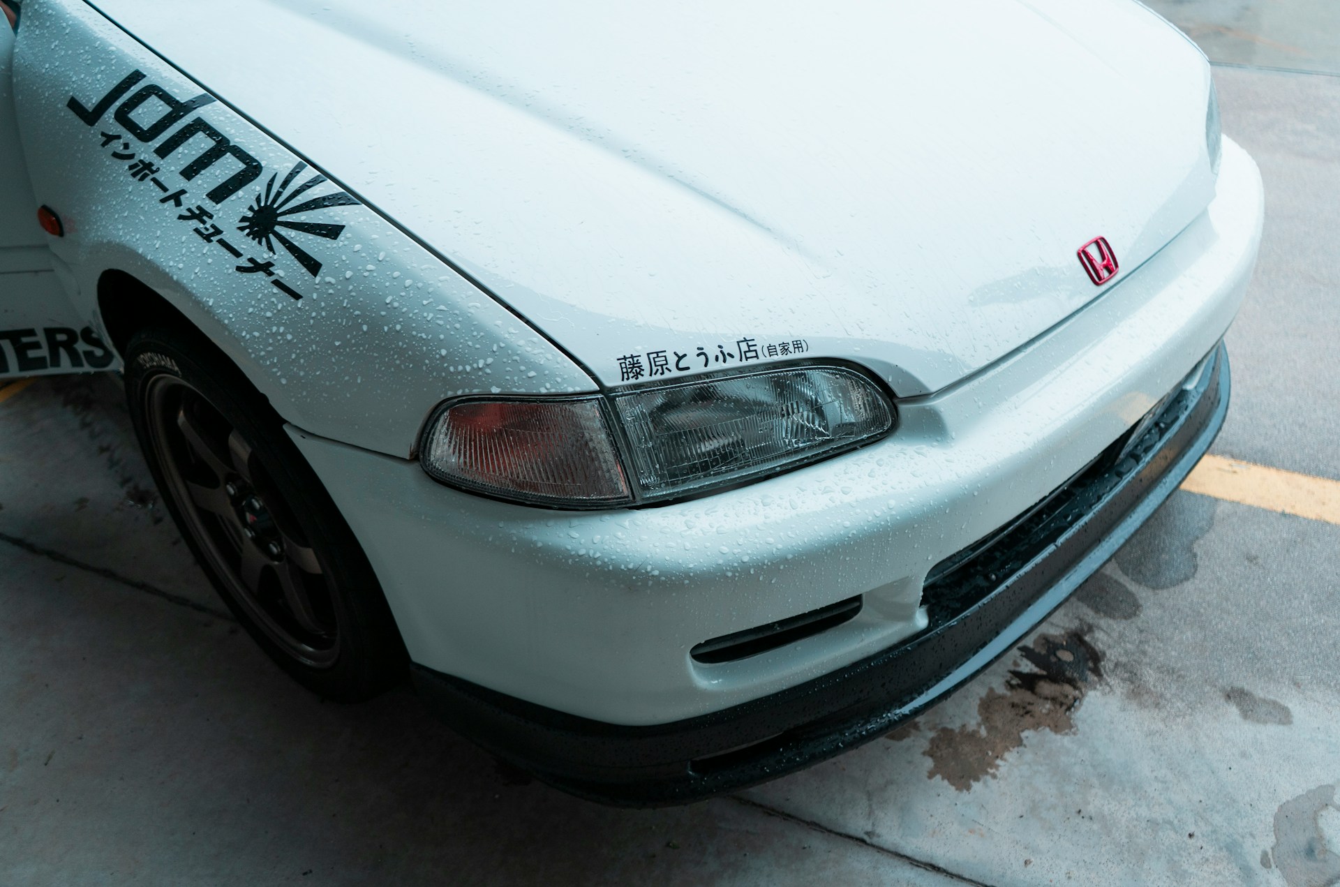 Cat ulang mobil